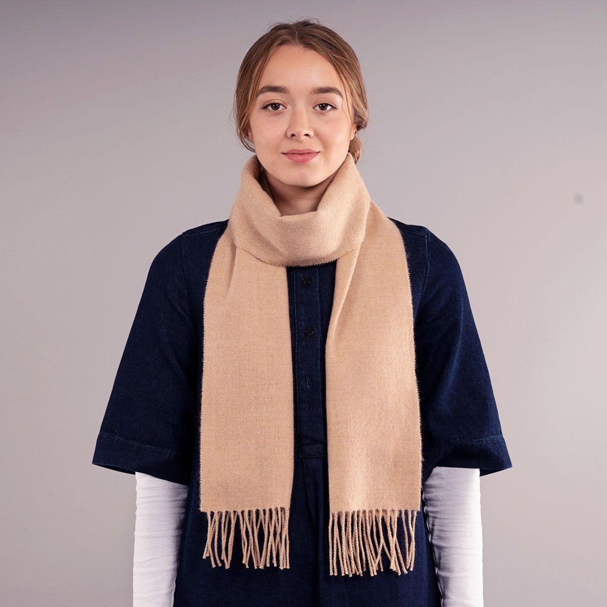 classic-lambswool-scarf-clan
