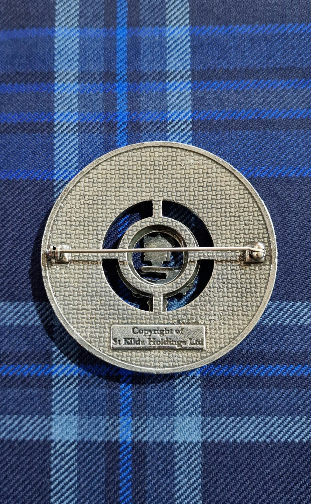 Clan Crest Thistle Plaid Brooch ‑ Small CLAN