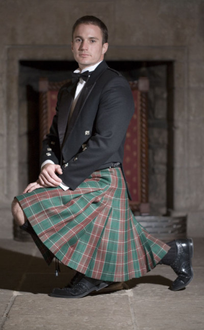 Kilty Welsh Welsh Traditional 8 Yard Kilt and Flashes - Kilts - Kilts ...