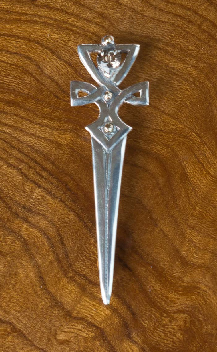 NEUF SCOTTISH KILT PIN Celtic Knot travail DESIGN FINITION CHROME 4" Celtique Broche NEUF SCOTTISH KILT PIN Celtic Knot travail DESIGN FINITION CHROME 4" Celtique Broche